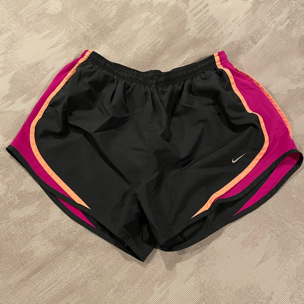 Nike Women’s Dri-FIT Tempo Running Shorts Size Large